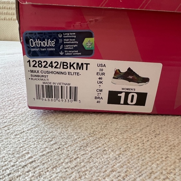 Skechers Max Cushioning Sneakers Size 10 - Picture 10 of 11